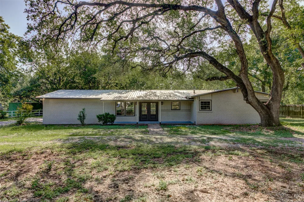 11811 Sleepy Hollow Road Manchaca, TX 78652