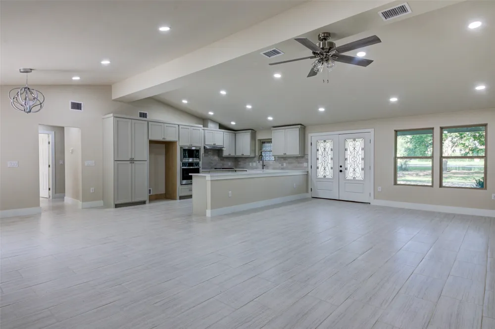 11811 Sleepy Hollow Road Manchaca, TX 78652