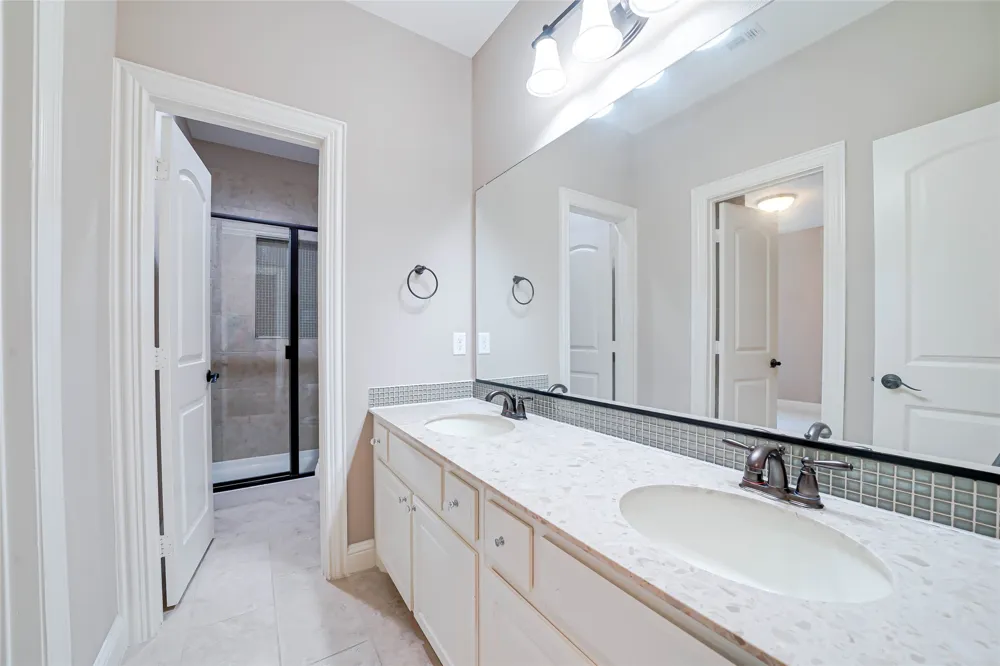 2213 Cotswold Valley Court Southlake, TX 76092
