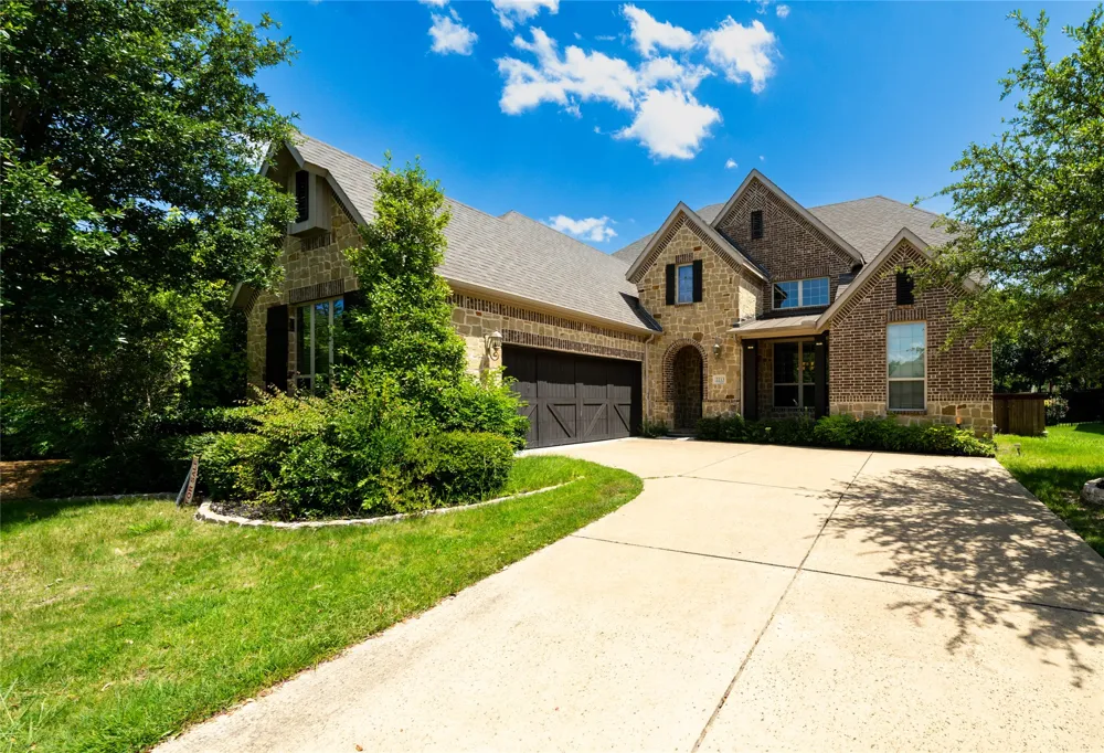 2213 Cotswold Valley Court Southlake, TX 76092