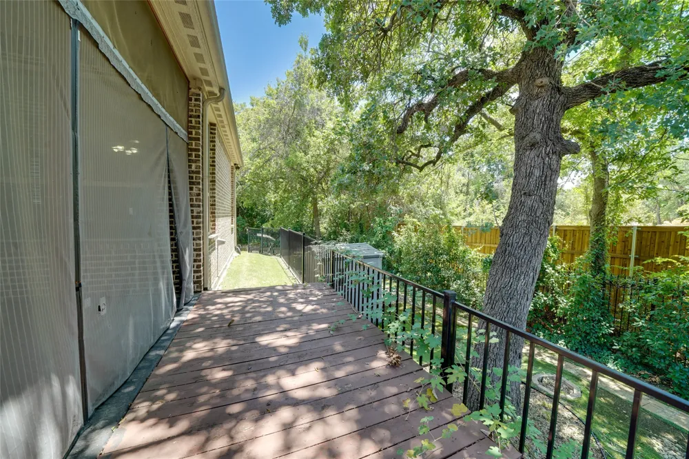 2213 Cotswold Valley Court Southlake, TX 76092