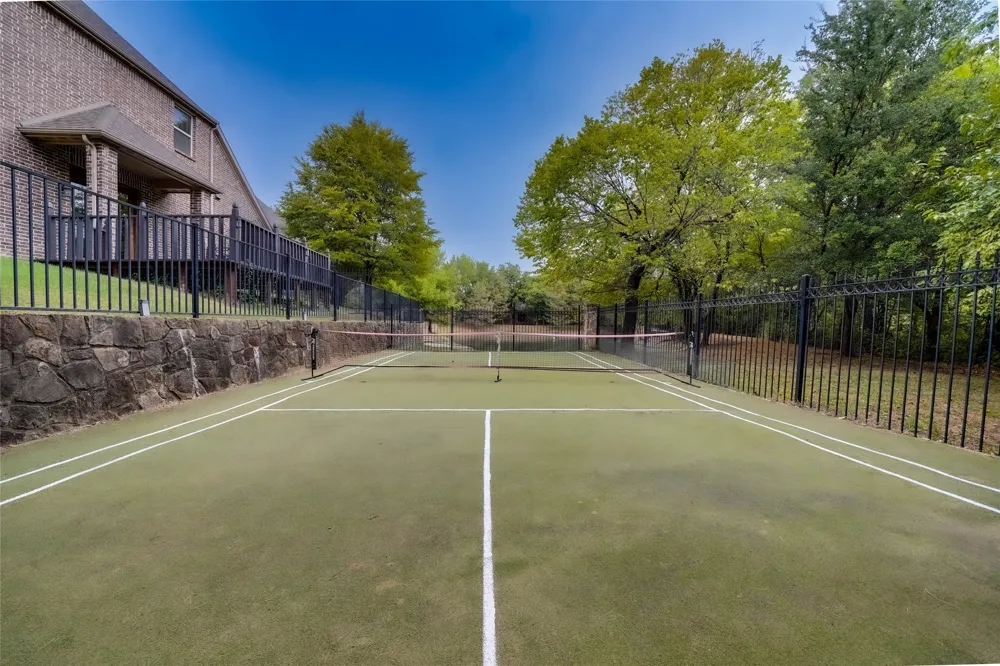 2213 Cotswold Valley Court Southlake, TX 76092