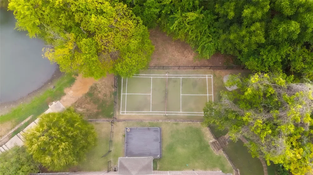 2213 Cotswold Valley Court Southlake, TX 76092