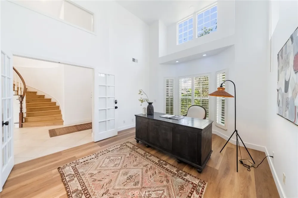 25842 Elderbrook Laguna Hills, CA 92653