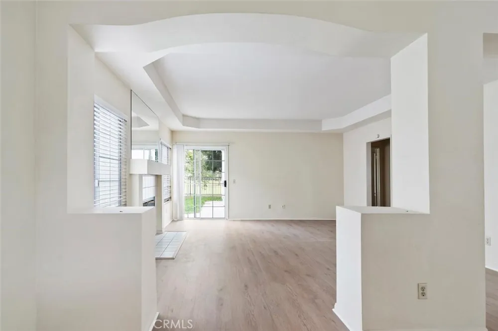 2117 Bermuda Dunes Oxnard, CA 93036