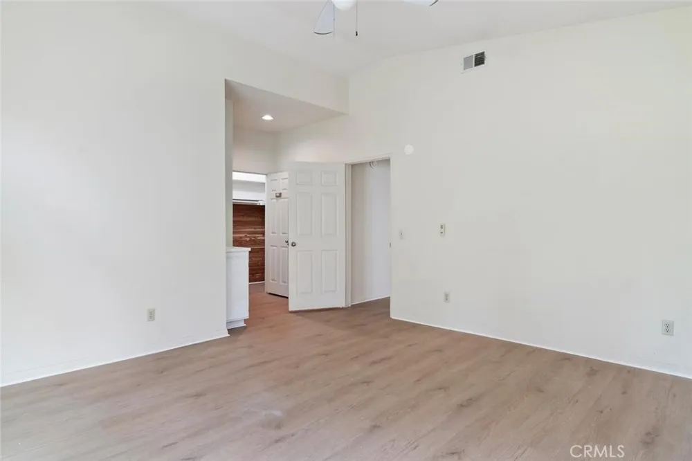 2117 Bermuda Dunes Oxnard, CA 93036