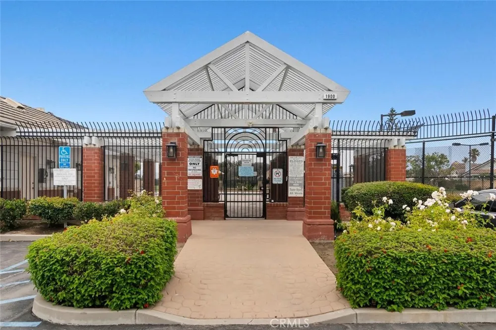 2117 Bermuda Dunes Oxnard, CA 93036