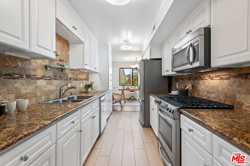 7301 Vista Del Mar #A110 Playa del Rey, CA 90293