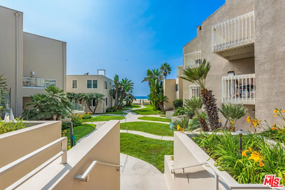 7301 Vista Del Mar #A110 Playa del Rey, CA 90293