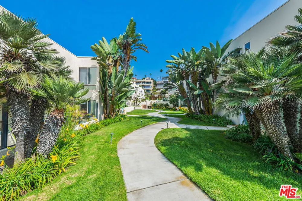 7301 Vista Del Mar #A110 Playa del Rey, CA 90293