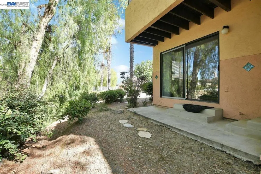 2280 Renwick Ln Antioch, CA 94509
