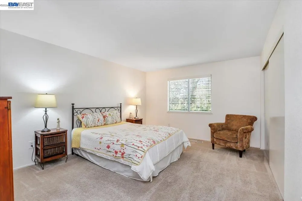 2280 Renwick Ln Antioch, CA 94509