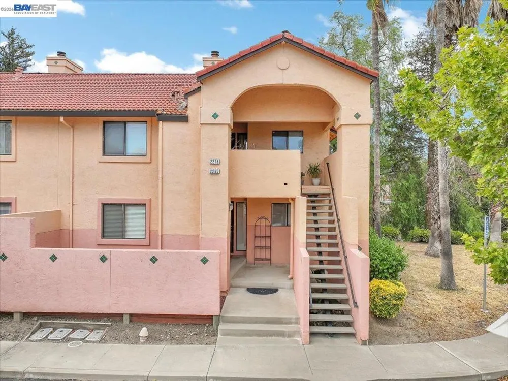 2280 Renwick Ln Antioch, CA 94509