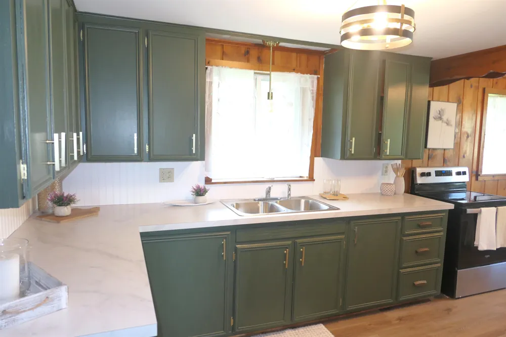 135 Riverside Drive Alma City, MI 48801