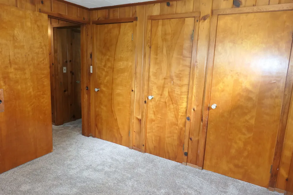 135 Riverside Drive Alma City, MI 48801