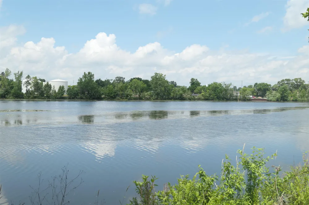 135 Riverside Drive Alma City, MI 48801