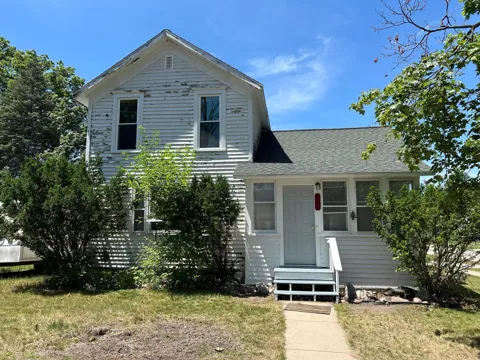 302 S Pine Street