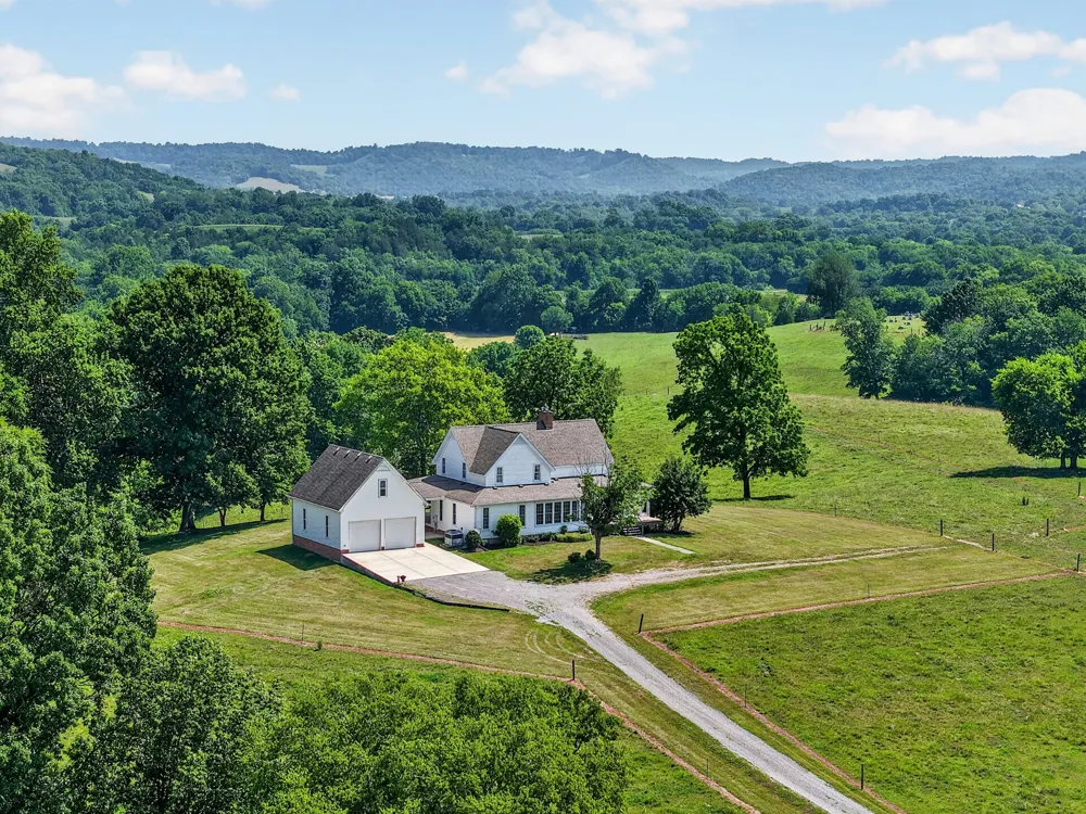 5713 Smith Fork Rd Liberty, TN 37095