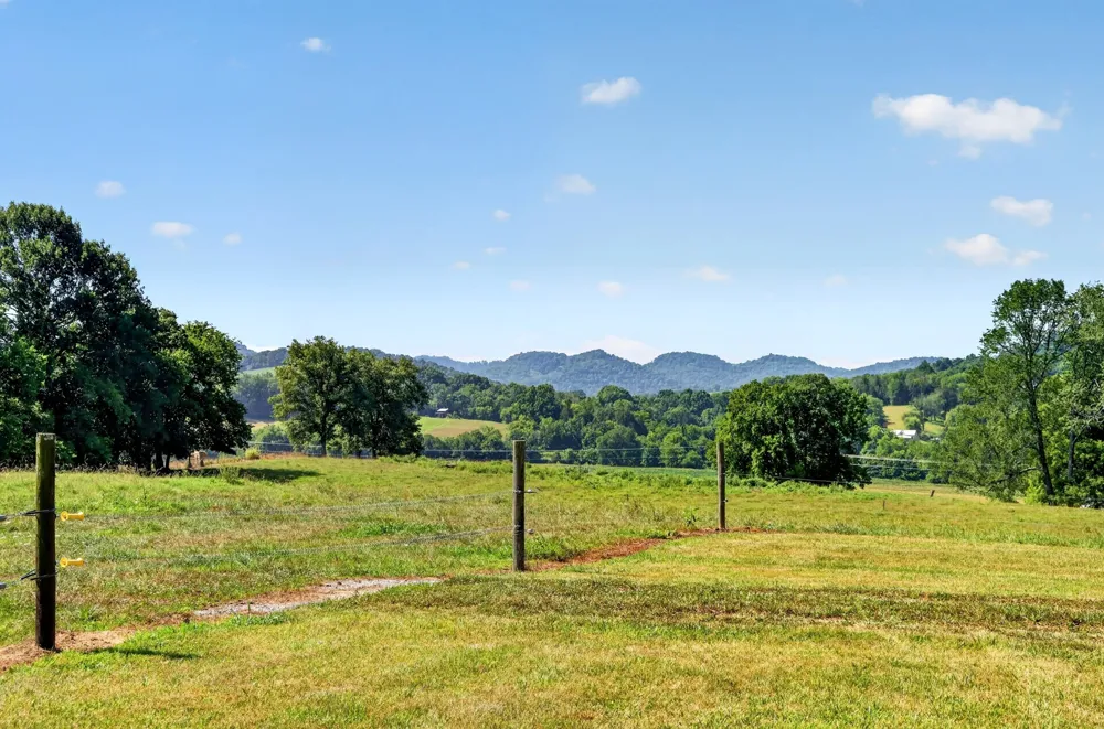 5713 Smith Fork Rd Liberty, TN 37095