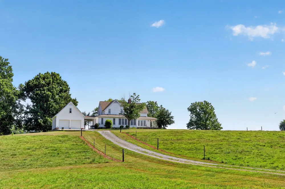 5713 Smith Fork Rd Liberty, TN 37095