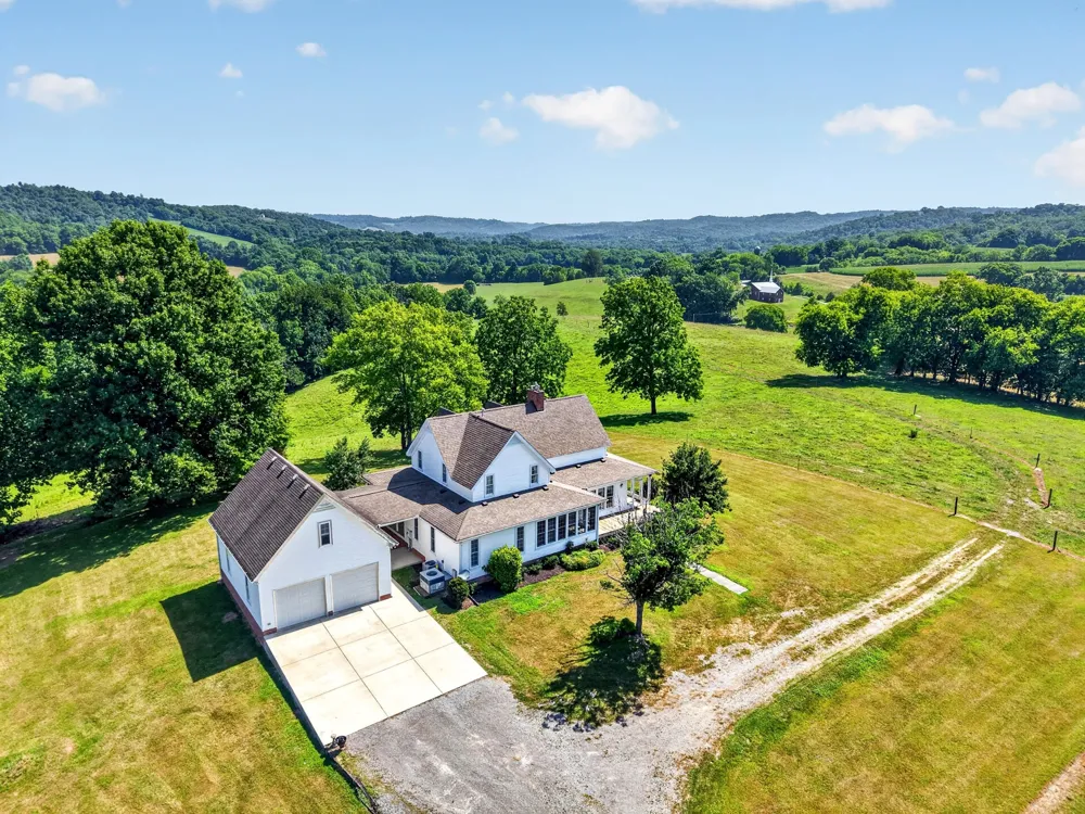 5713 Smith Fork Rd Liberty, TN 37095
