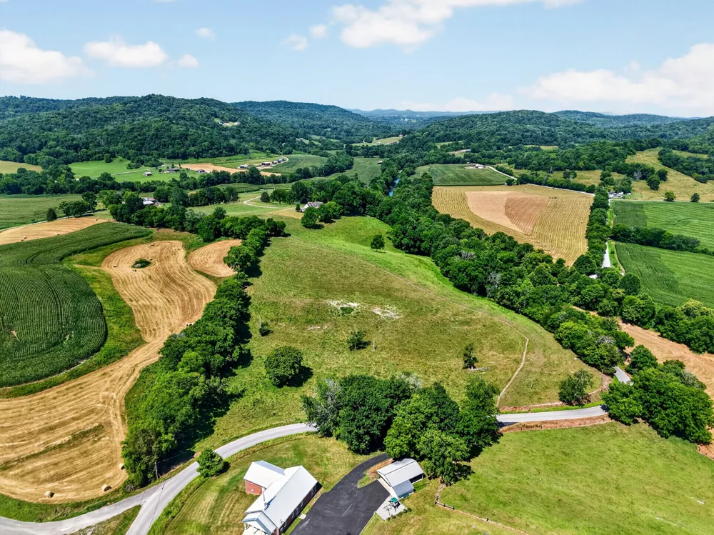 5713 Smith Fork Rd Liberty, TN 37095