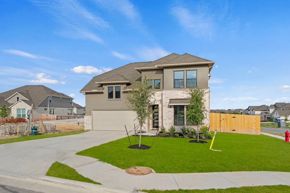 19501 Janke Cove Pflugerville, TX 78660