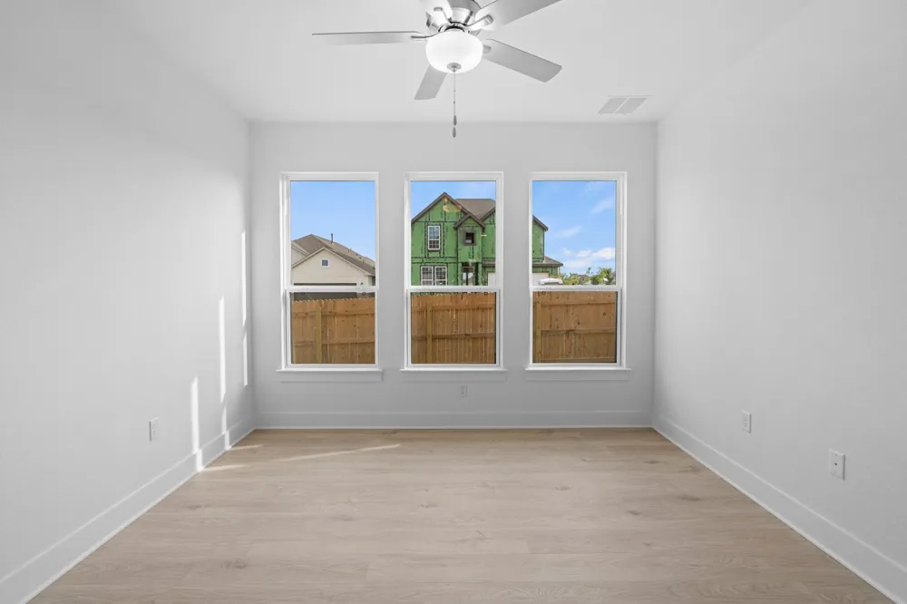 19501 Janke Cove Pflugerville, TX 78660