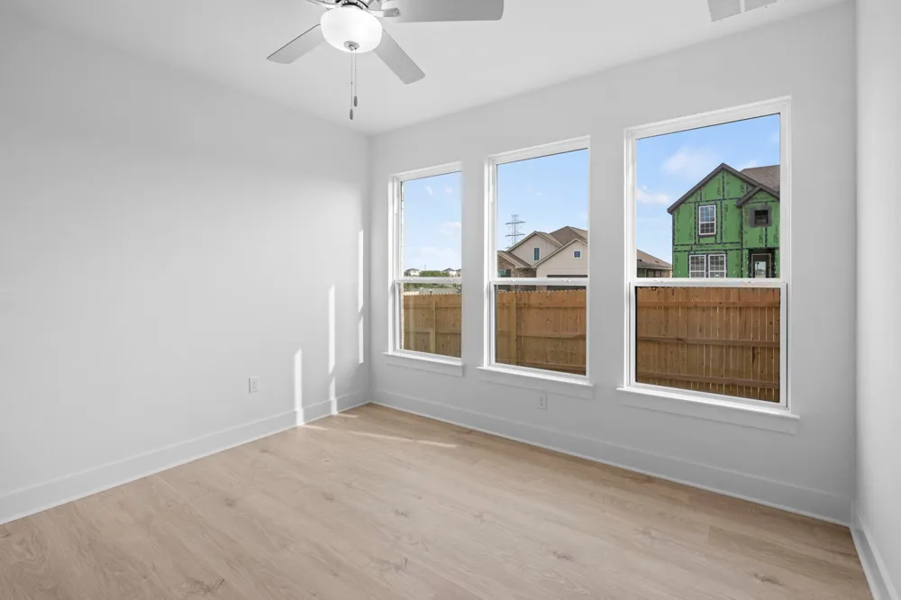 19501 Janke Cove Pflugerville, TX 78660
