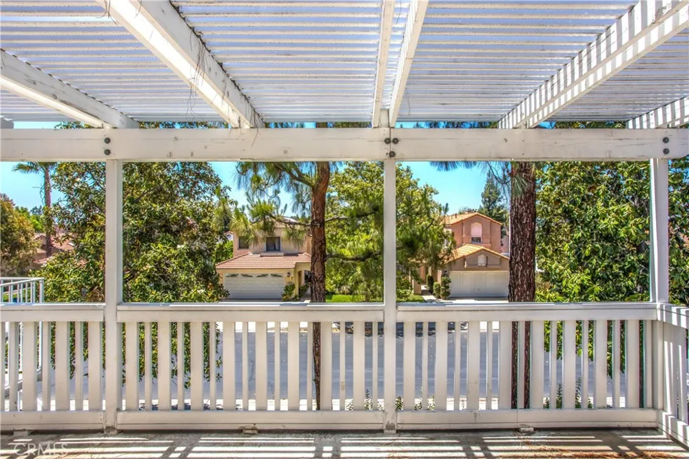 1125 Via Nice Redlands, CA 92374