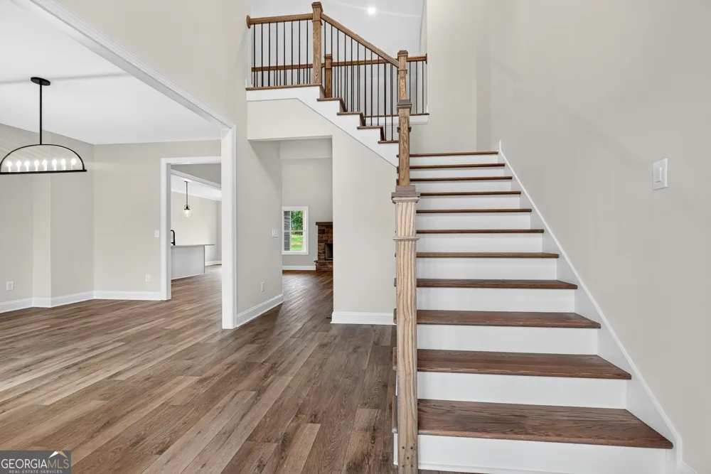 88 Conner LN Williamson, GA 30292