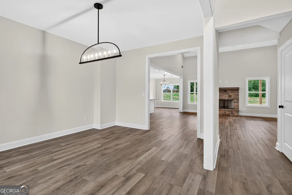 88 Conner LN Williamson, GA 30292