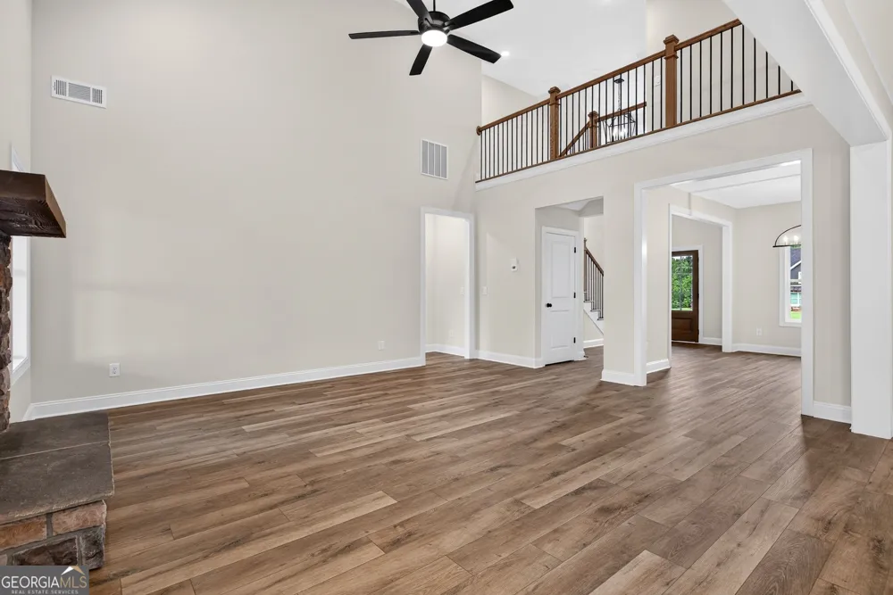 88 Conner LN Williamson, GA 30292