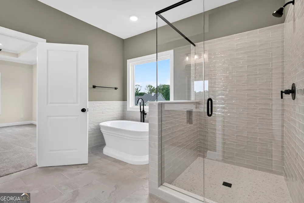 88 Conner LN Williamson, GA 30292