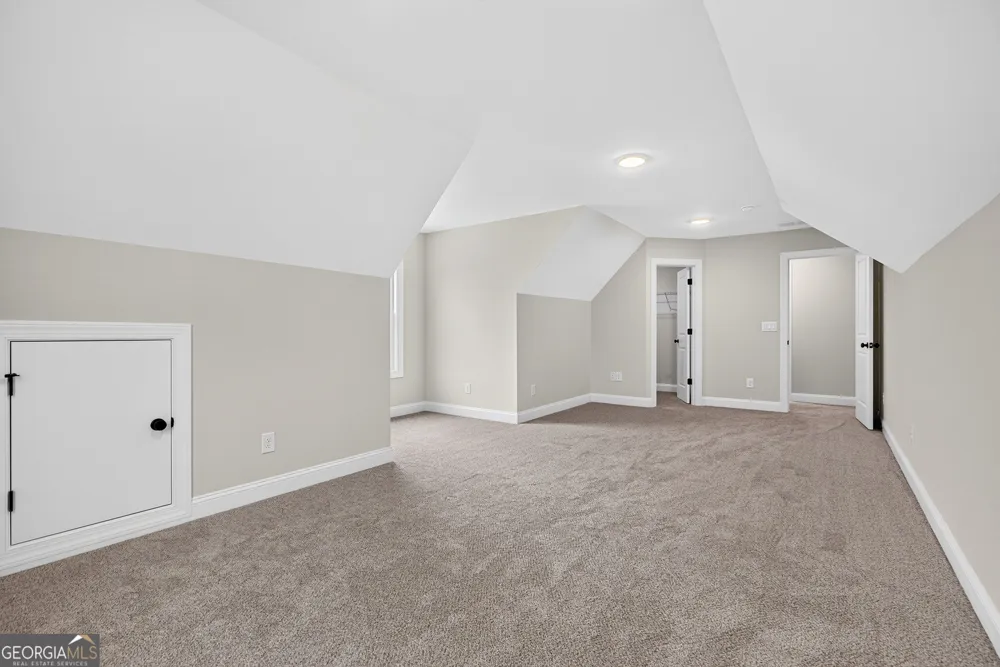 88 Conner LN Williamson, GA 30292