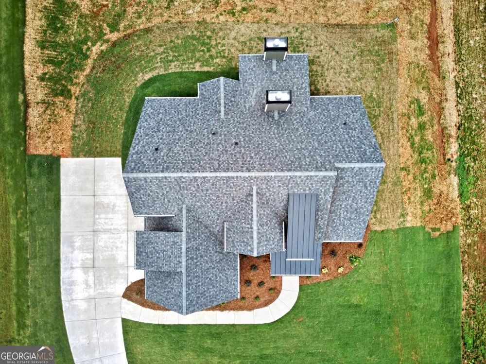 88 Conner LN Williamson, GA 30292