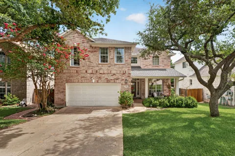 12816 Majestic Oaks Drive