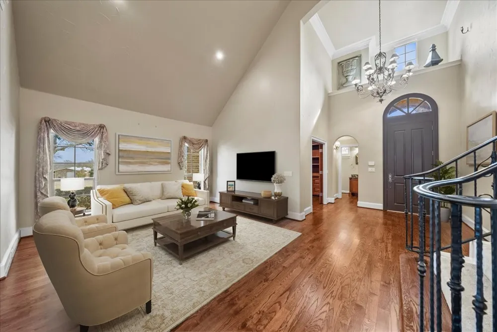 900 Amethyst Drive Oak Point, TX 75068
