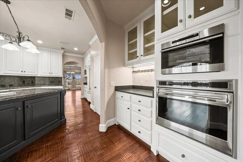 900 Amethyst Drive Oak Point, TX 75068