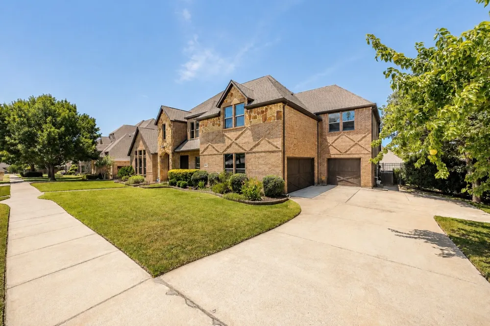 812 Cross Timbers Drive Keller, TX 76248