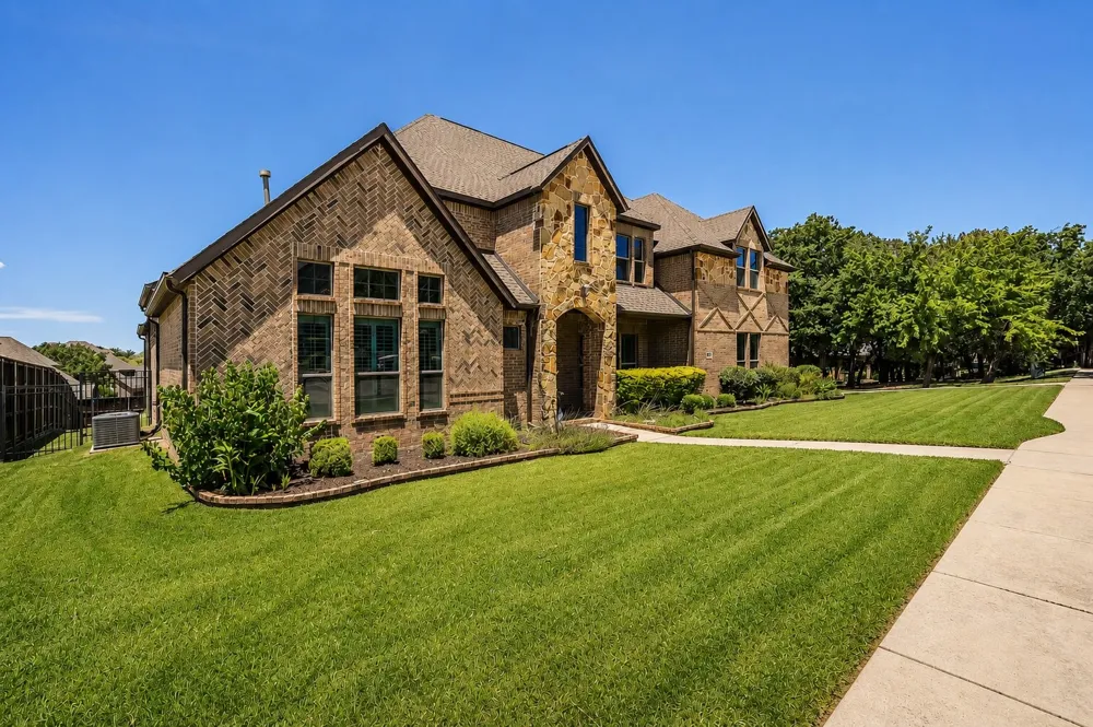 812 Cross Timbers Drive Keller, TX 76248