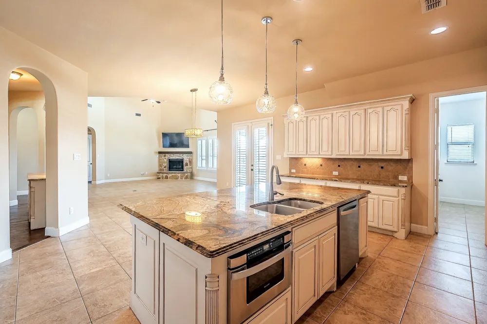 812 Cross Timbers Drive Keller, TX 76248