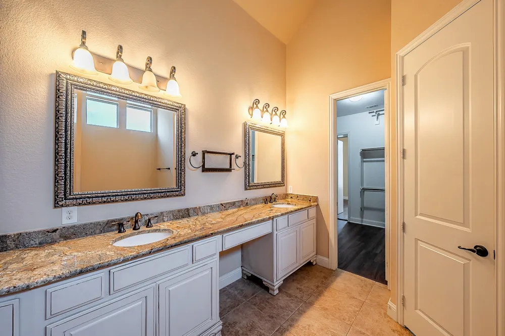 812 Cross Timbers Drive Keller, TX 76248