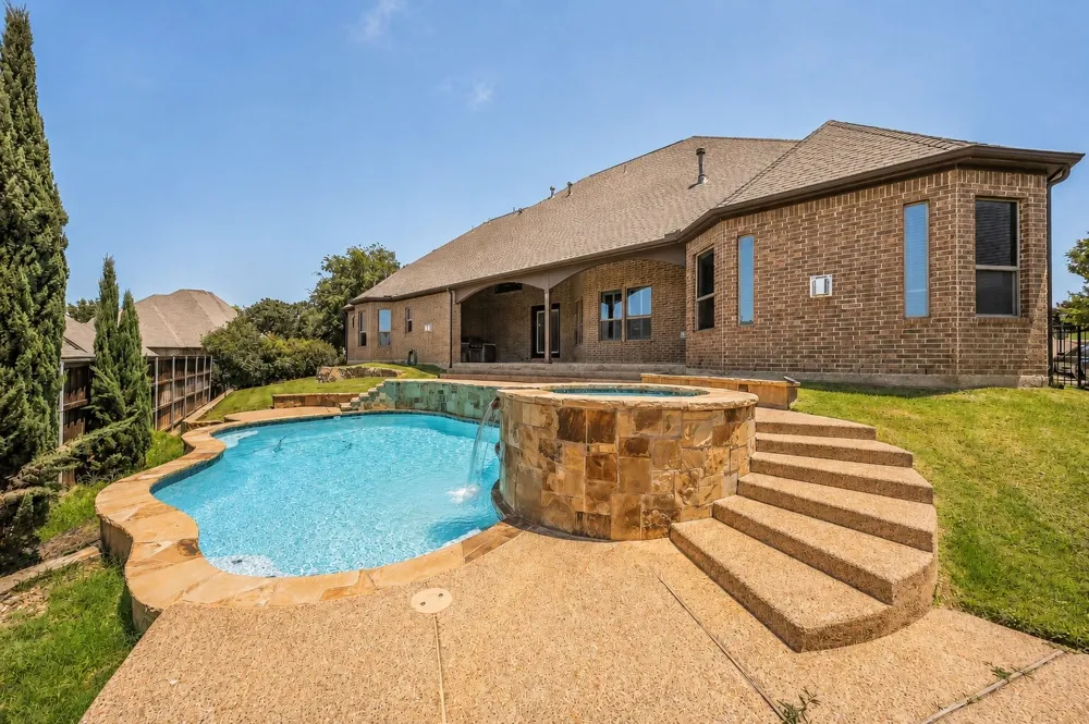 812 Cross Timbers Drive Keller, TX 76248