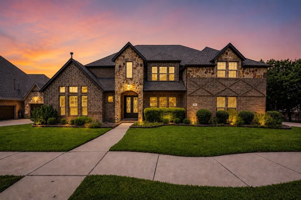 812 Cross Timbers Drive Keller, TX 76248