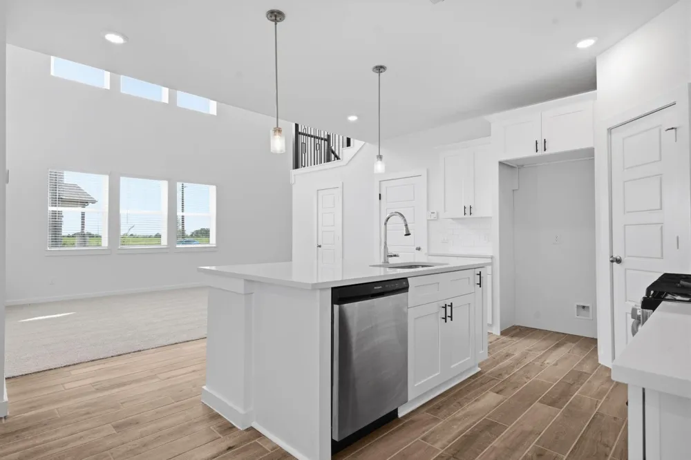 13731 Olympic River Lane Iowa Colony, TX 77583