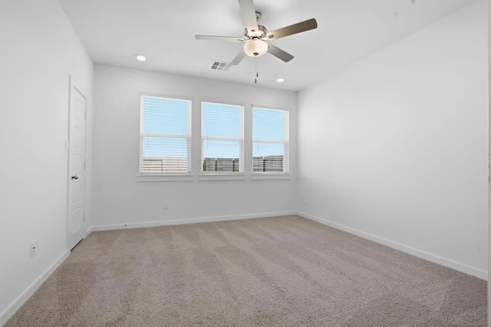 13731 Olympic River Lane Iowa Colony, TX 77583