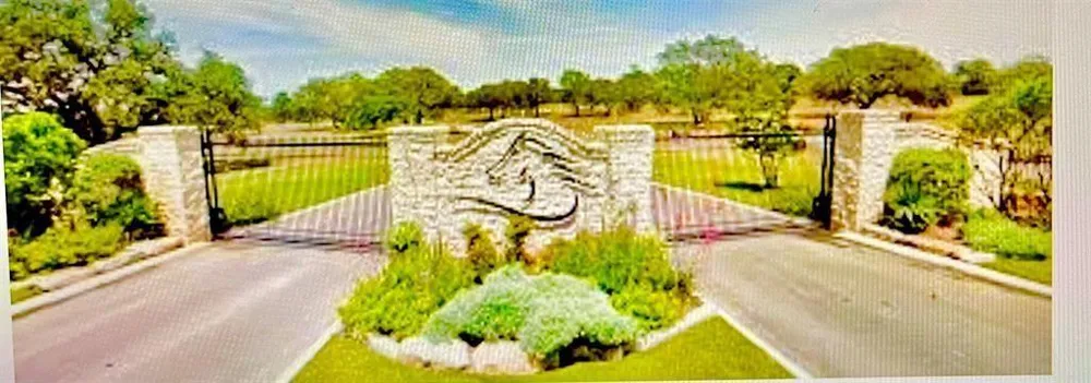 530 Buckskin Trail Bandera, TX 78003