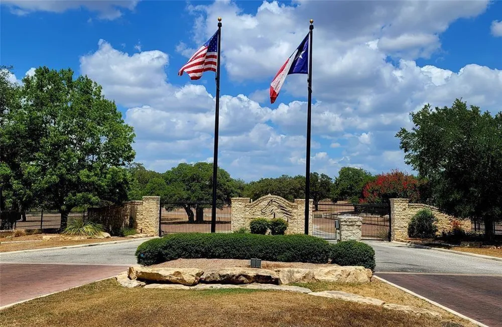 530 Buckskin Trail Bandera, TX 78003