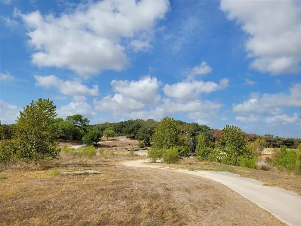 530 Buckskin Trail Bandera, TX 78003